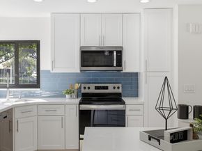 232 NW 97th Ave, Plantation FL 33324