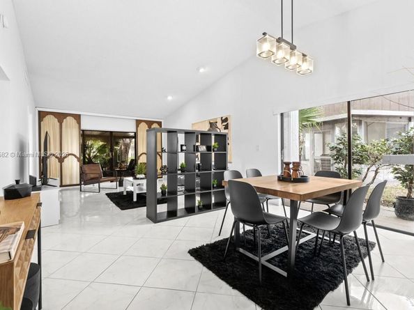 6417 W Pinehurst Cir W E23, Tamarac FL 33321