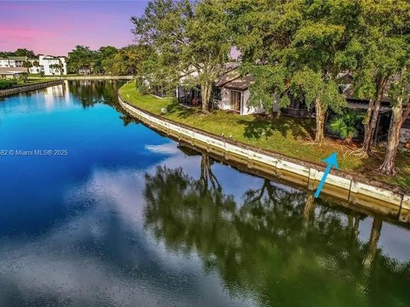 6417 W Pinehurst Cir W E23, Tamarac FL 33321