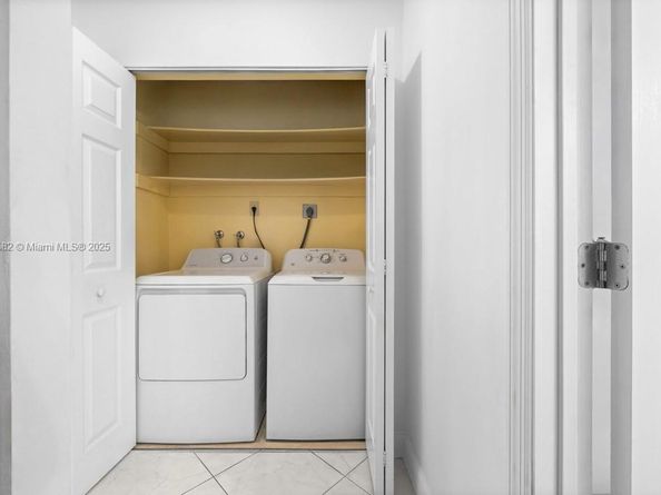 6417 W Pinehurst Cir W E23, Tamarac FL 33321