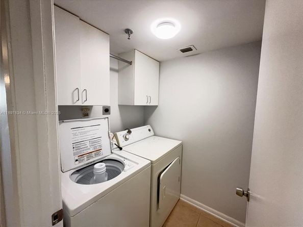 2206 S Cypress Bend Dr 508, Pompano Beach FL 33069