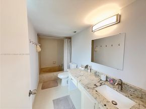 2206 S Cypress Bend Dr 508, Pompano Beach FL 33069