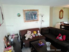 11412 SW 41st St, Miami FL 33165