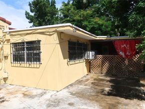 862 NE 82nd St, Miami FL 33138