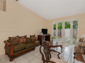 6745 NW 192nd Ln, Hialeah FL 33015