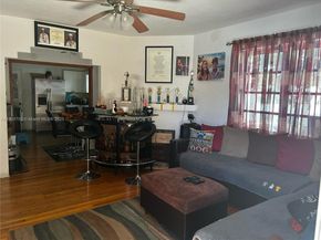 300 NW 13th Ave, Miami FL 33125