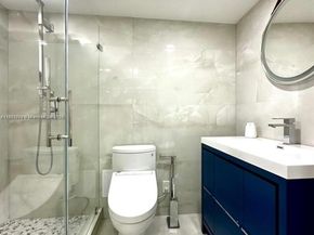 6039 Collins Ave 414, Miami Beach FL 33140