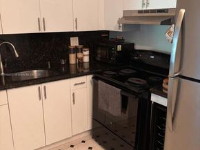 1465 NE 123rd St 415, North Miami FL 33161