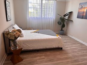 1465 NE 123rd St 415, North Miami FL 33161