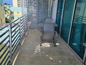 1437 Collins Ave PH18, Miami Beach FL 33139