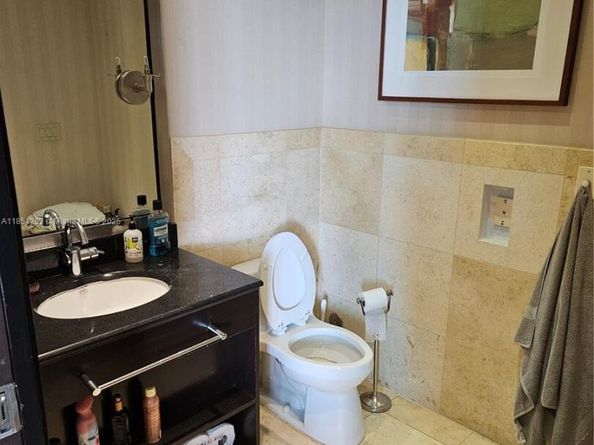 1437 Collins Ave PH18, Miami Beach FL 33139