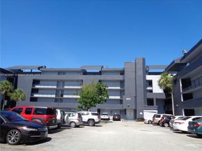 8821 W Flagler St 503, Miami FL 33174
