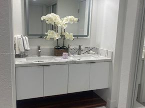 8821 W Flagler St 503, Miami FL 33174