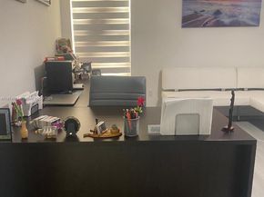 8821 W Flagler St 503, Miami FL 33174