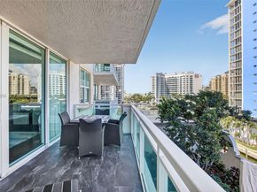 2845 NE 9th St 504, Fort Lauderdale FL 33304