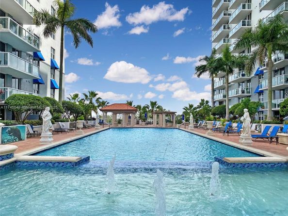 5091 NW 7th St 1001, Miami FL 33126