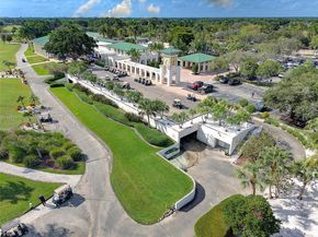 2611 Oakbrook Ln, Weston FL 33332