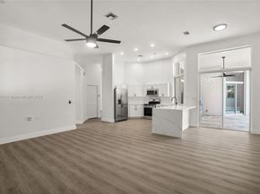 2611 Oakbrook Ln, Weston FL 33332