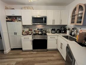1780 NE 191st St 6112, Miami FL 33179