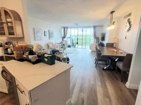 1780 NE 191st St 6112, Miami FL 33179
