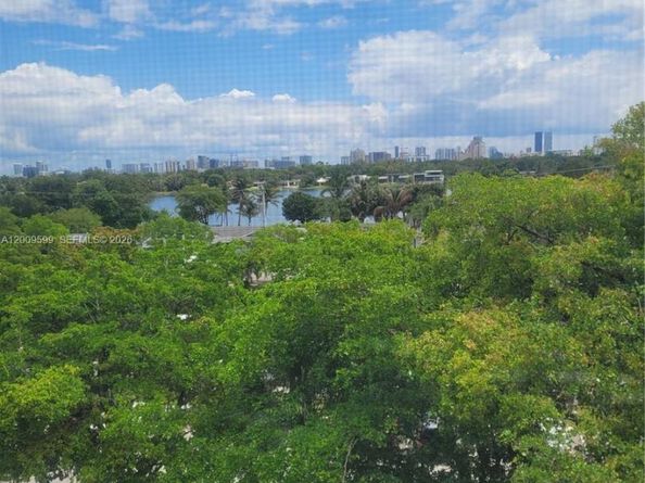 1780 NE 191st St 6112, Miami FL 33179