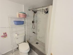 1780 NE 191st St 6112, Miami FL 33179