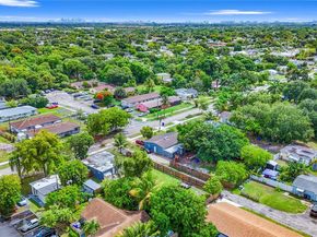 5734 Mckinley St, Hollywood FL 33021