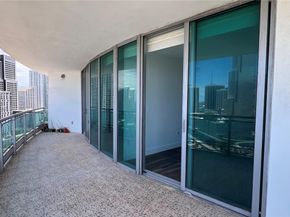 350 S Miami Ave 2401, Miami FL 33130