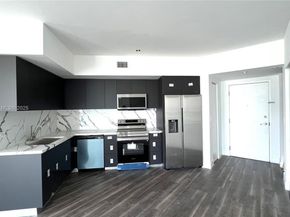 350 S Miami Ave 2401, Miami FL 33130