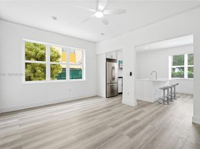 340 NE 125th St, North Miami FL 33161