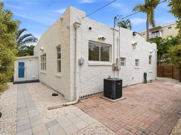 340 NE 125th St, North Miami FL 33161