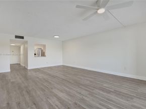 873 NE 195th St 309, North Miami Beach FL 33179