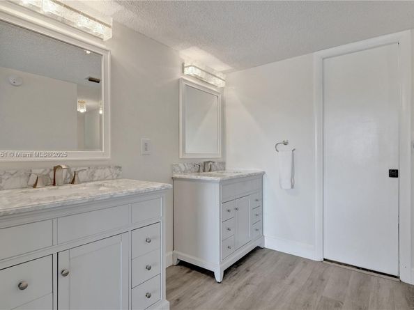 873 NE 195th St 309, North Miami Beach FL 33179