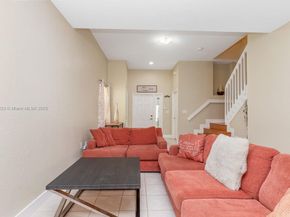 7557 NW 18th Dr, Pembroke Pines FL 33024