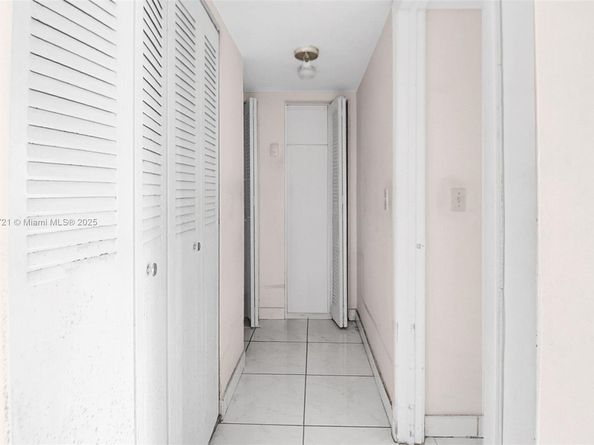 1051 SW 1st St 110, Miami FL 33130