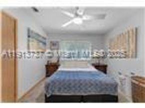 10220 SW 140th St, Miami FL 33176