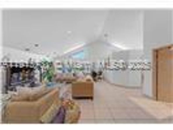 10220 SW 140th St, Miami FL 33176