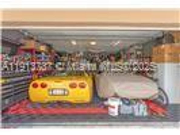 10220 SW 140th St, Miami FL 33176