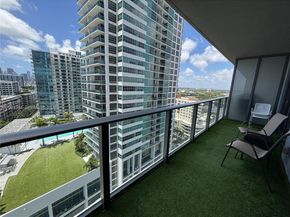 121 NE 34th St 1703, Miami FL 33137