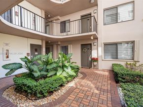 8540 SW 133rd Ave Rd 112, Miami FL 33183