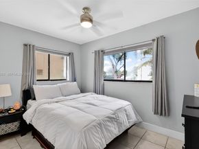 8540 SW 133rd Ave Rd 112, Miami FL 33183