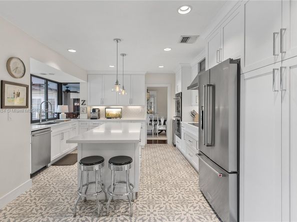 16121 SW 83rd Ave, Palmetto Bay FL 33157