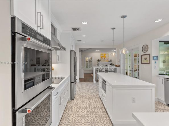 16121 SW 83rd Ave, Palmetto Bay FL 33157