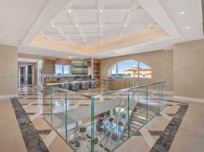 60 Edgewater Dr TSA, Coral Gables FL 33133