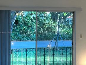 1239 Mariposa Ave 4, Coral Gables FL 33146