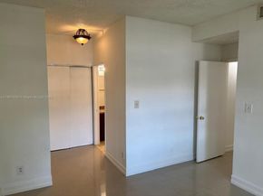 620 Cypress Club Way I13, Deerfield Beach FL 33064