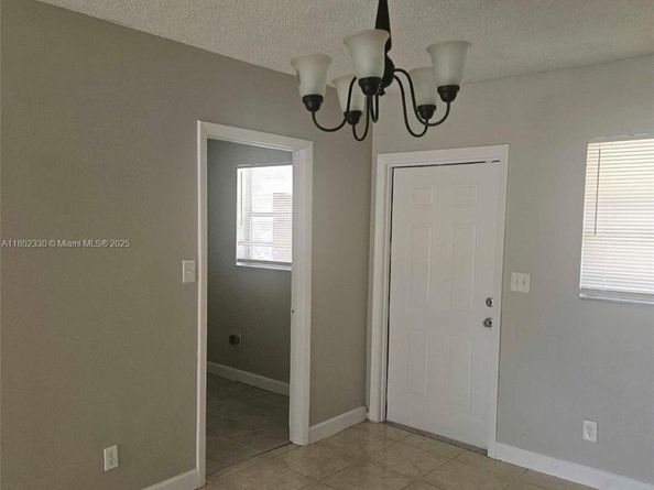 540 NW 7th Ter, Pompano Beach FL 33060