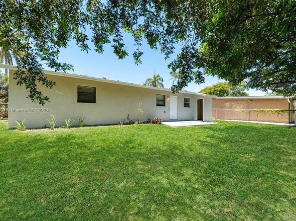 540 NW 7th Ter, Pompano Beach FL 33060
