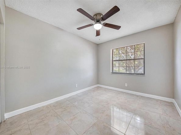 540 NW 7th Ter, Pompano Beach FL 33060