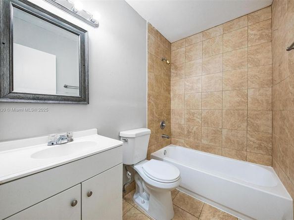 540 NW 7th Ter, Pompano Beach FL 33060
